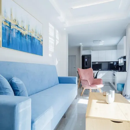 Mythical Blue Thalatta Apartment *